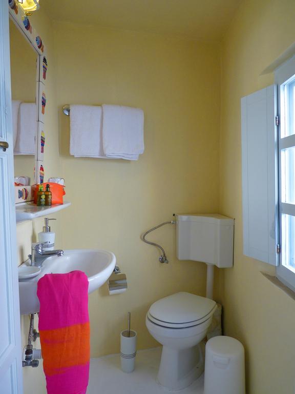 Barbarossa Suites Emporio  Екстериор снимка